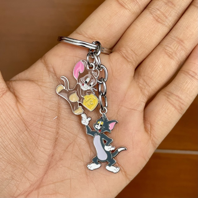 Tom and Jerry Metal Keychain – Fun & Stylish Accessory | Cartoon Collectible