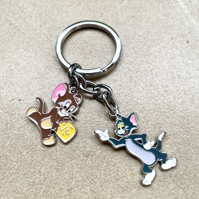 Tom and Jerry Metal Keychain – Fun & Stylish Accessory | Cartoon Collectible