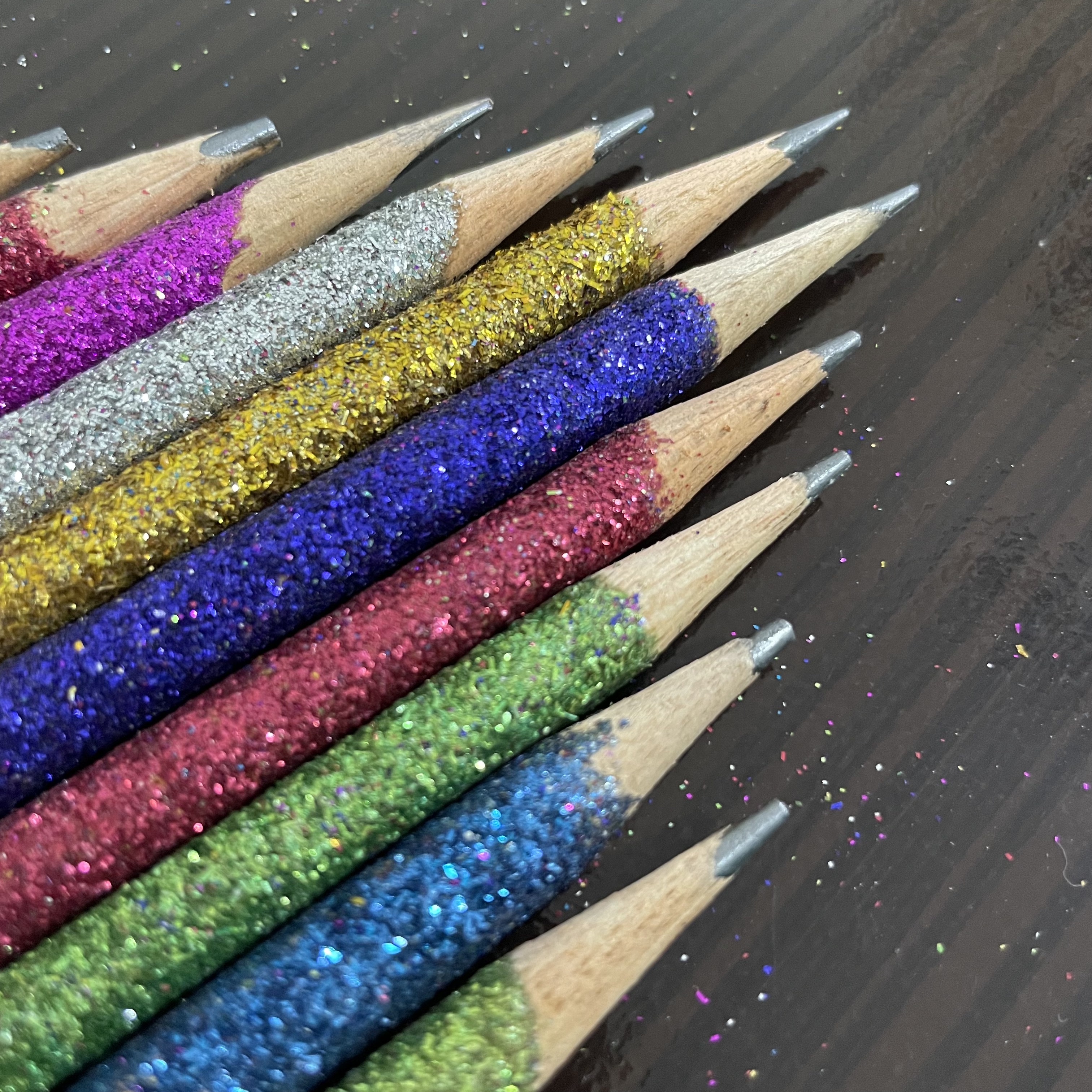 10 HB Glitter Pencils, 1 Pencil Shaped Long Eraser, 1 Sharpener in Cartoon Pencil Box | Hi-Friends School Stationery Gift Set