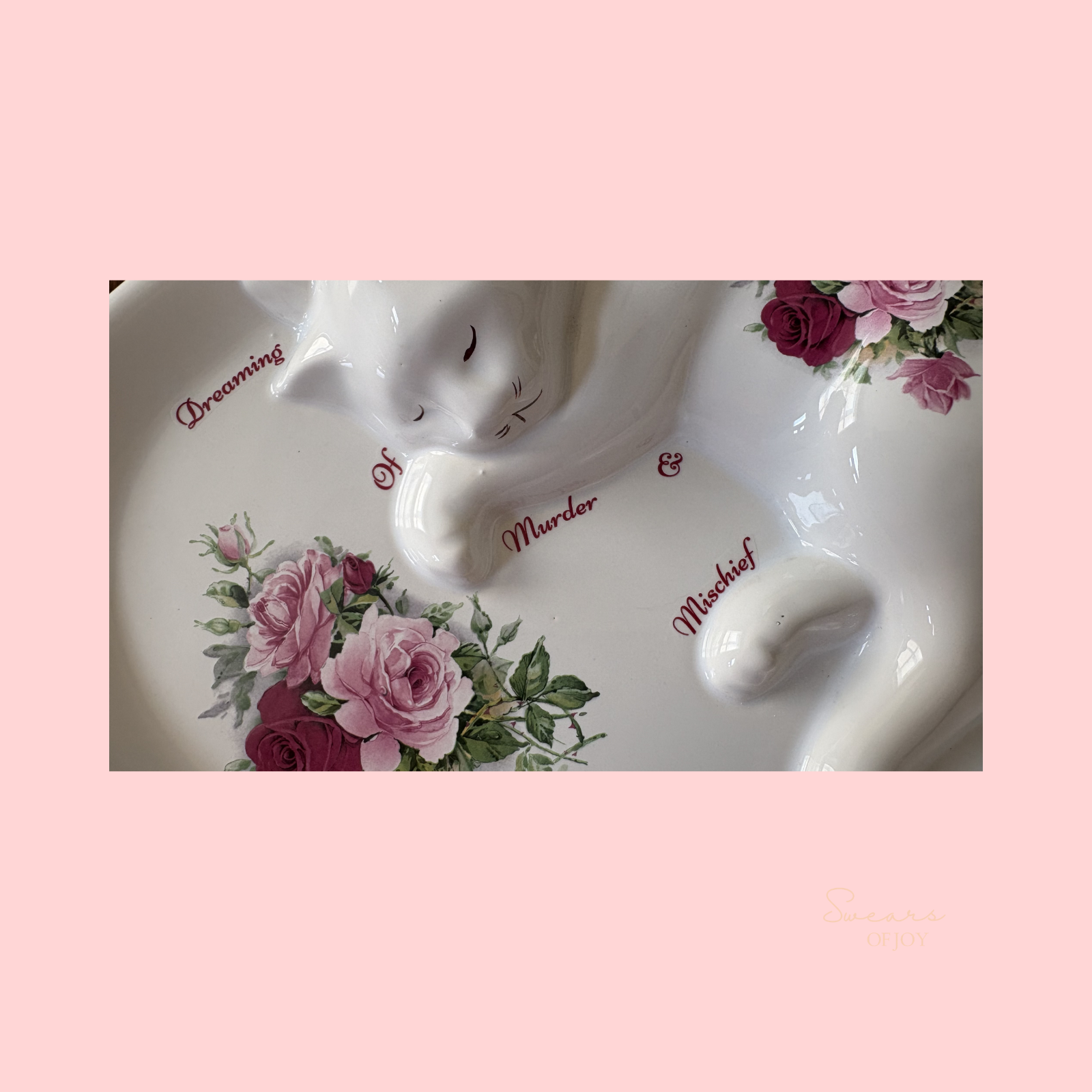 Dreaming of Murder & Mischief - Vintage Ceramic Sleeping Cat 