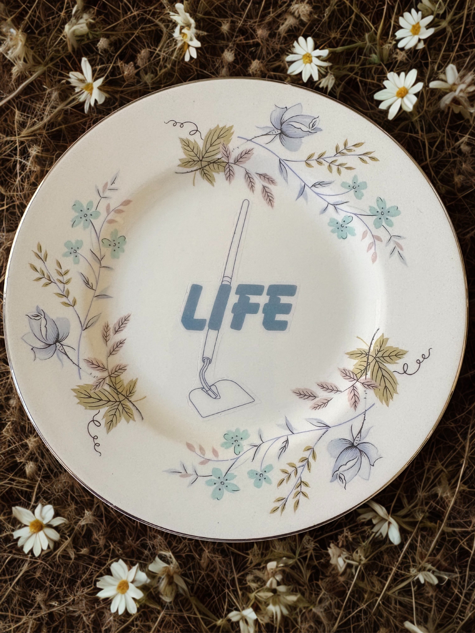 Hoe Life - Vintage China Plate