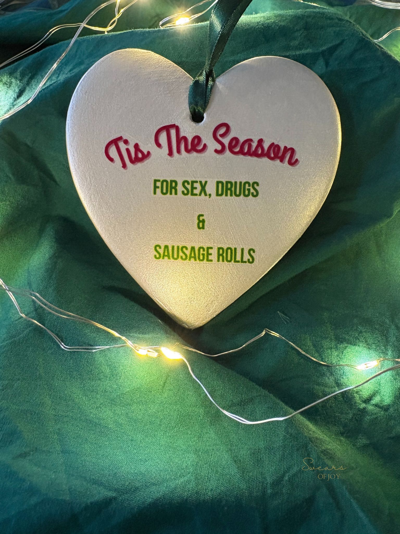 Tis The Season - Pearl White Heart Bauble