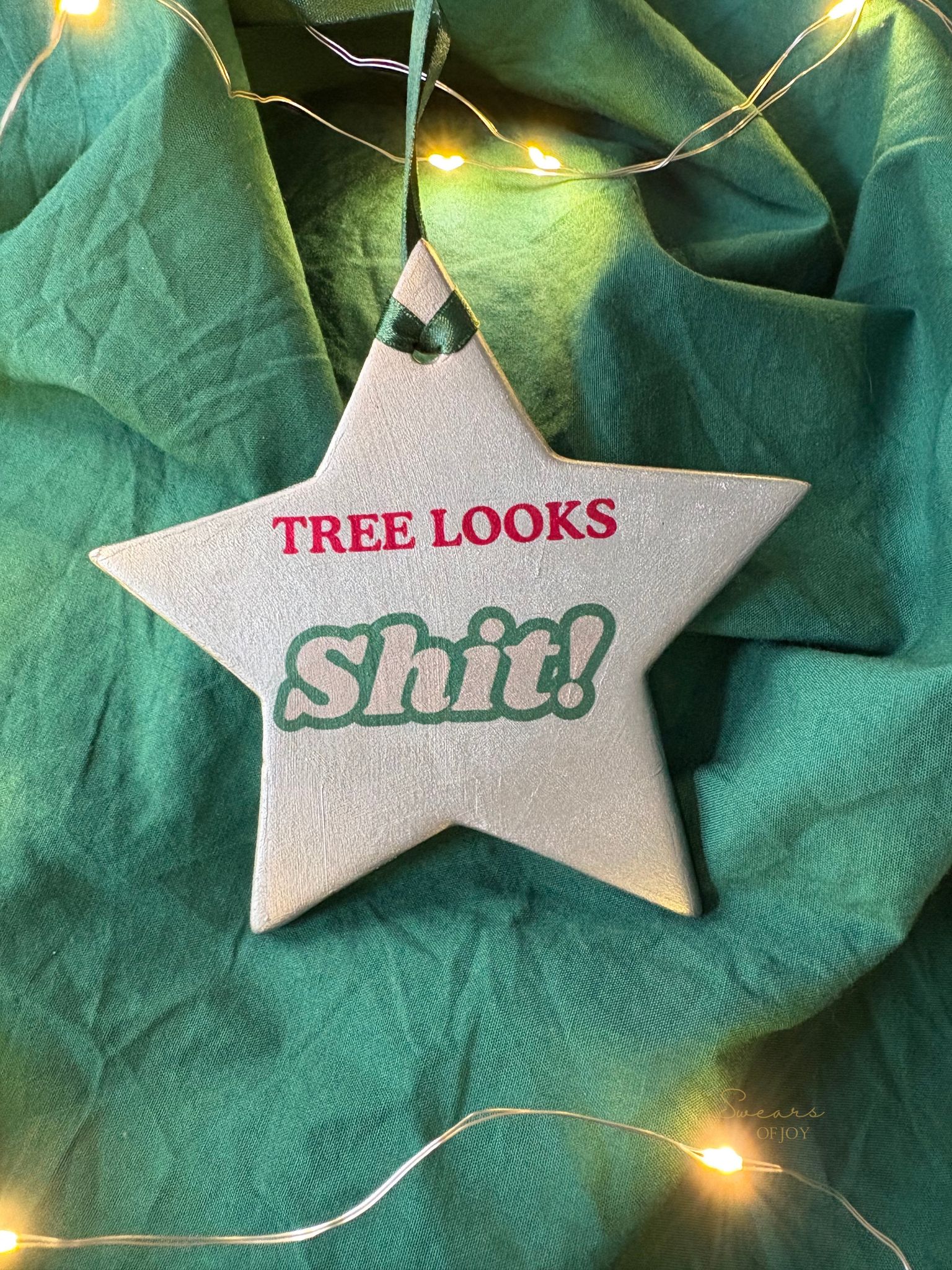 Tree Looks Shit! - Silver Star Bauble