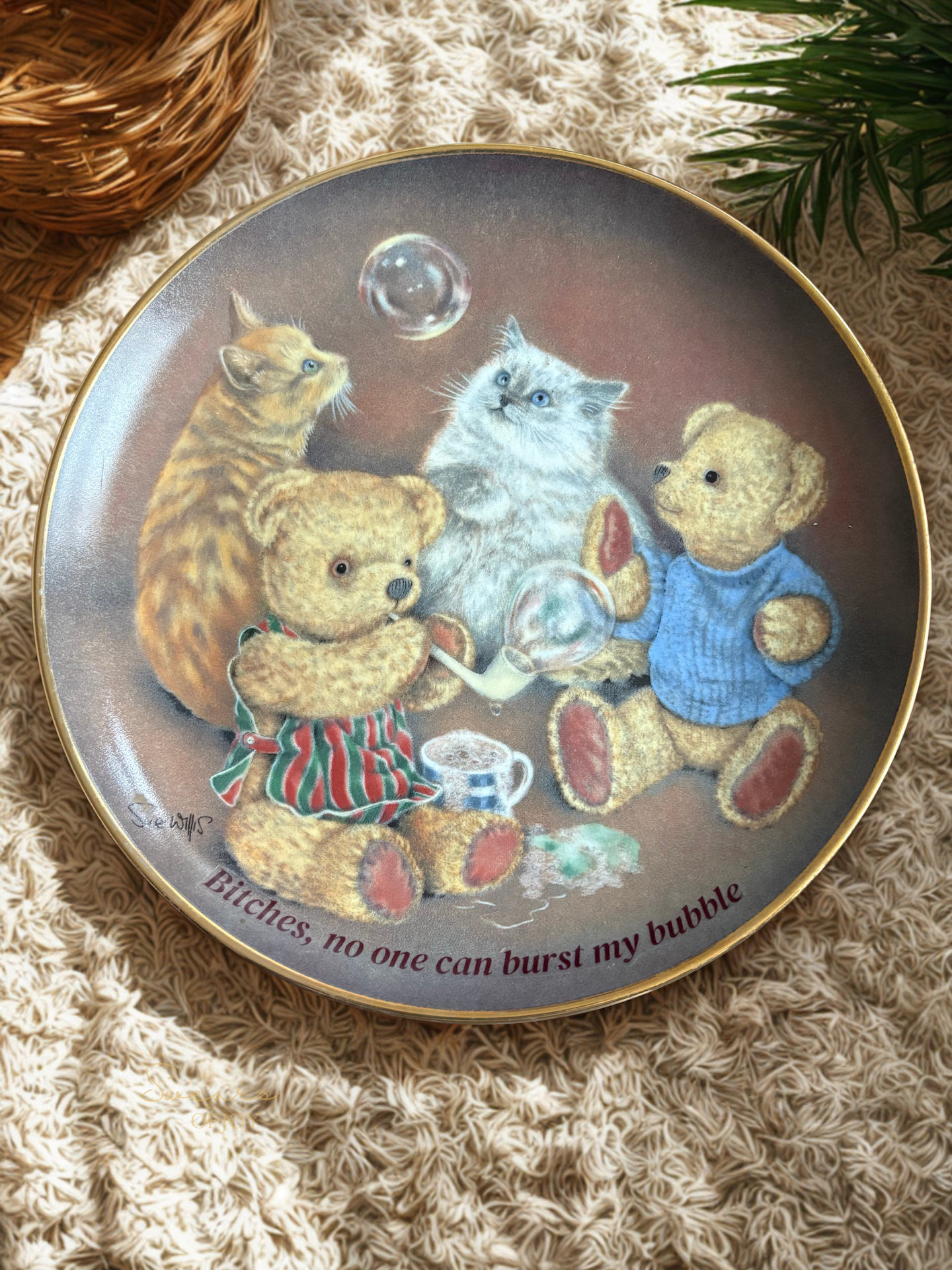 Bitches, no one can burst my bubble - Vintage Picture Plate