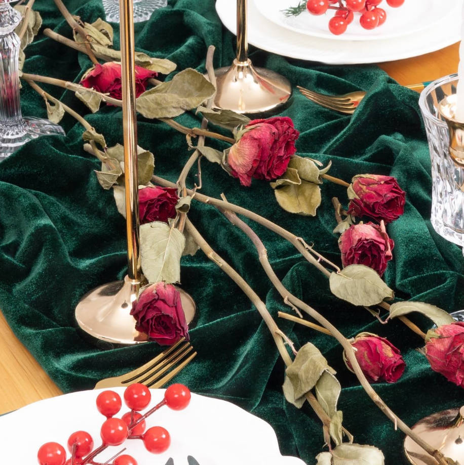 4pcs Green Velvet Table Runner 20 x 120 Inches 10ft Table Cloth Fabric Emerald Green Luxurious Cotton Thanksgiving Christmas Wedding Runner for New Year Bridal Shower