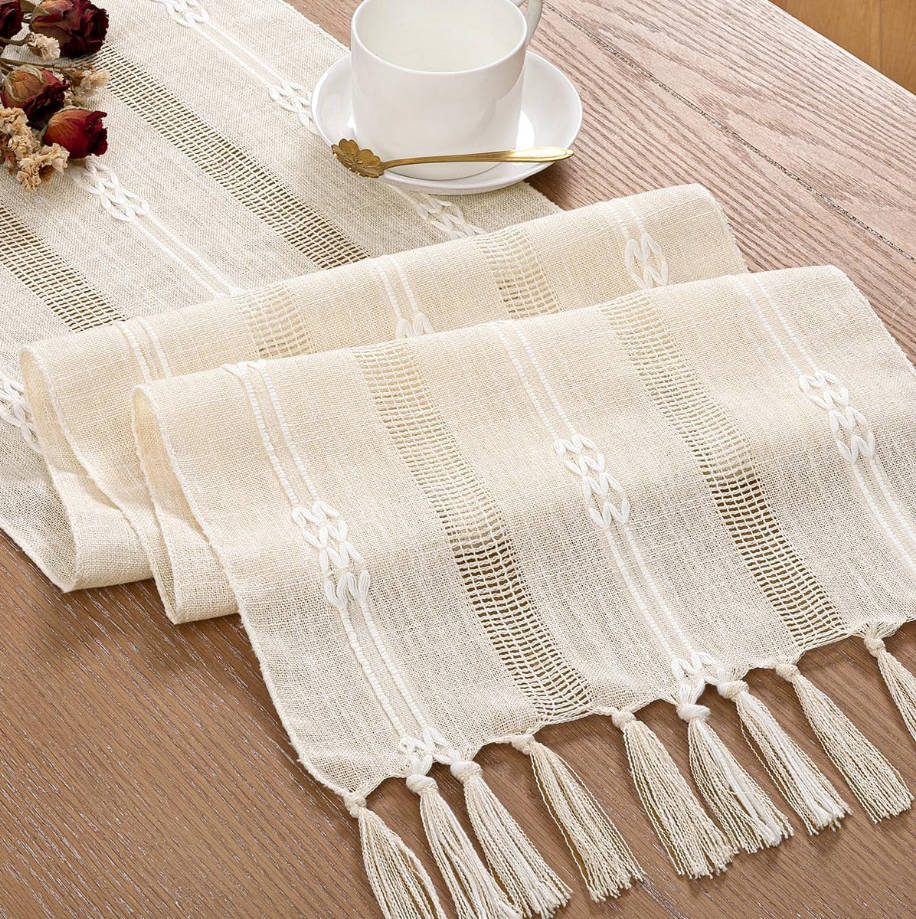 Farmhouse Table Runner 48 inches Macrame Woven Coffee Table Runner Cotton Rustic Fall ThanksgivingTable Runner with Tassels for Boho Home Decor Dining Living Room 13x48 inches Beige