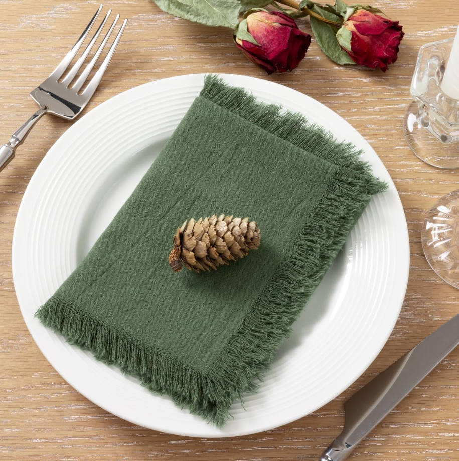 Linen Napkins Green Easter Spring Cloth Napkins Bulk Washable Cotton Napkins Set of 6 17"x17" for Wedding Party Bridal Baby Shower Birthday Table Decorations