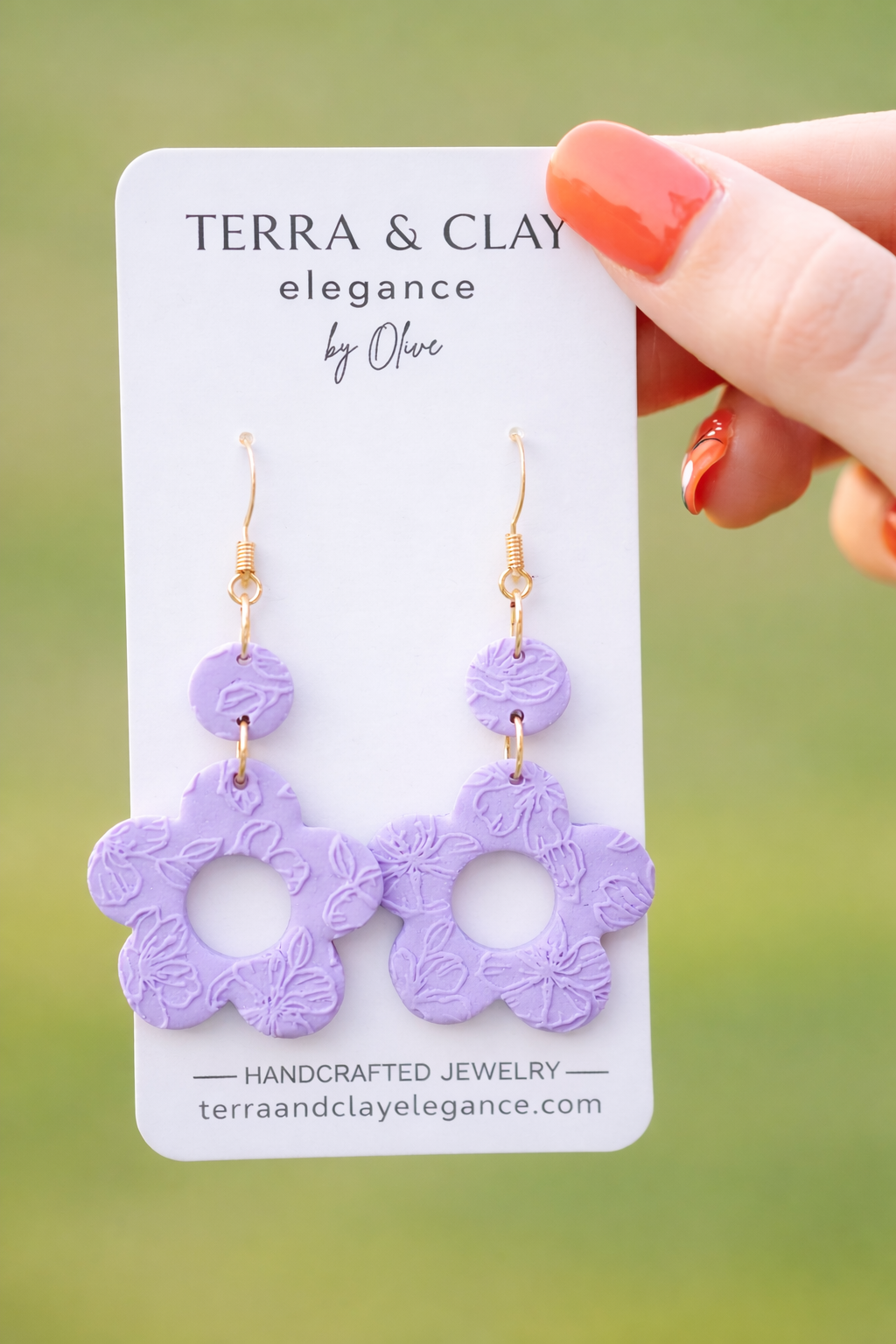 The Wildflower Ring Drop