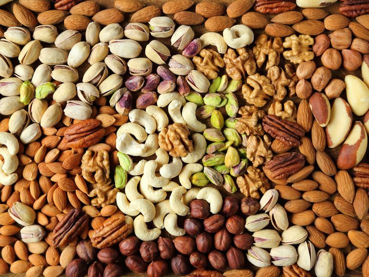 Kashmiri Mamra Badam / Almonds Full Of Oil
