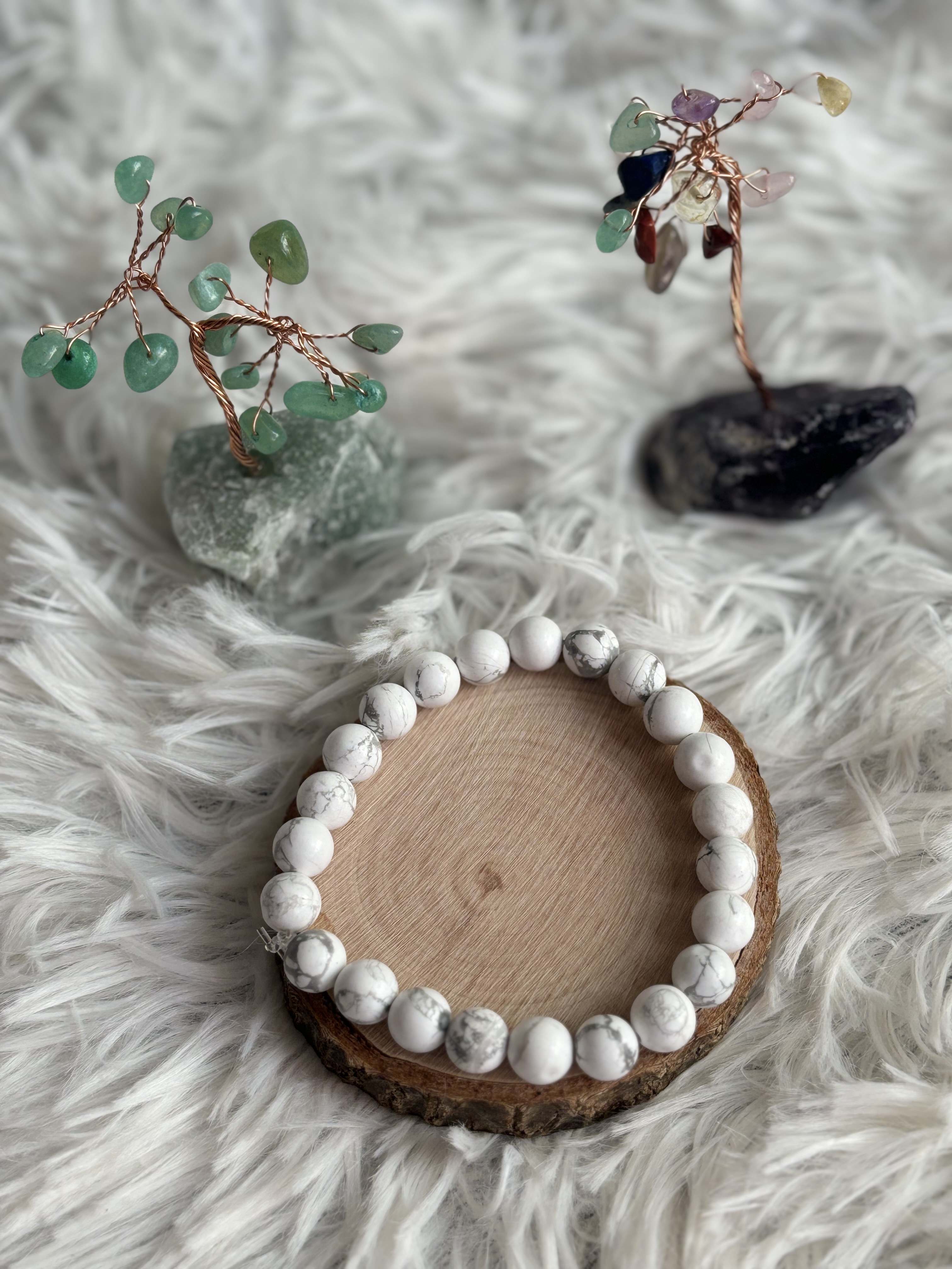 Bracelets - Howlite 