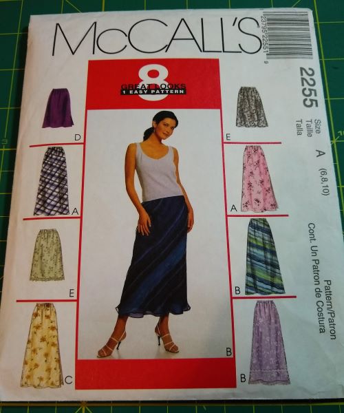 1999 McCall’s 2255 Misses Pull-On Bias Skirt Sewing Pattern – Sizes 6–10 – Two Lengths