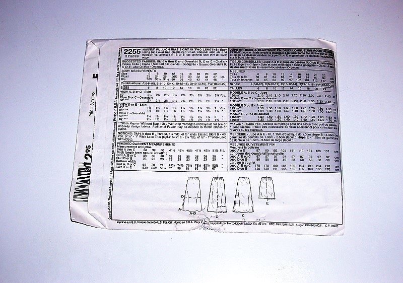 1999 McCall’s 2255 Misses Pull-On Bias Skirt Sewing Pattern – Sizes 6–10 – Two Lengths