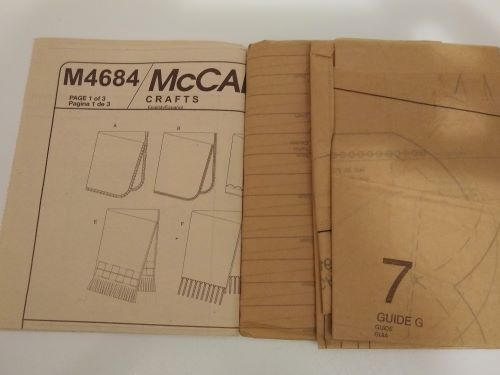 McCall’s M4684 Crafts Blanket Pattern (2004) – Fleece Throws (58" X 70") Factory-Folded