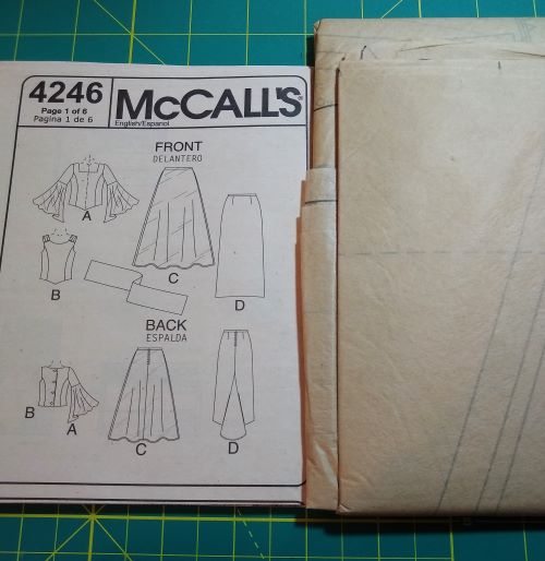 McCall’s 4246 Sewing Pattern (2003) Girl’s/Girl’s Plus Tops, Skirts & Stoles Sizes 12–16 Factory-Folded