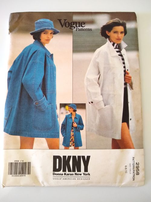 Vogue 2958 Donna Karan NY Sewing Pattern Misses Oversized Jacket 6–10 1992 Factory-Folded