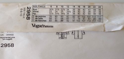 Vogue 2958 Donna Karan NY Sewing Pattern Misses Oversized Jacket 6–10 1992 Factory-Folded