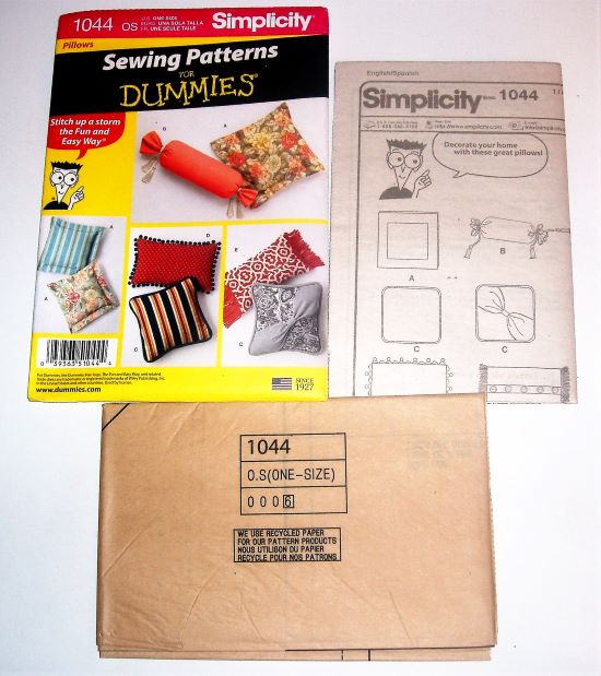 Simplicity 1044 Throw Pillows Sewing Pattern – One Size