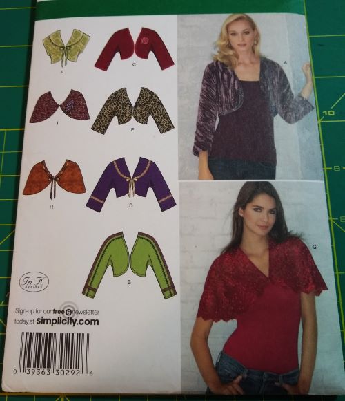 Simplicity 3921 Misses Boleros & Capelets Pattern – Sizes 8–16