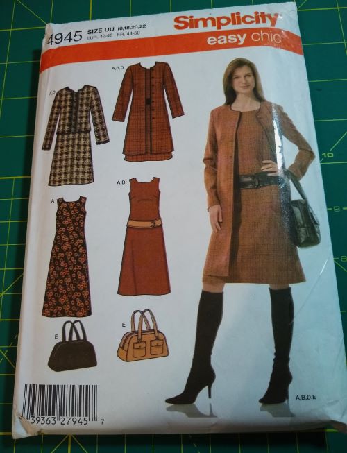 Simplicity 4945 Misses Plus Size Wardrobe Pattern Sizes 16–22