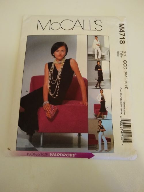 McCall’s M4718 Wardrobe Essentials Sewing Pattern Misses/MP 10-16