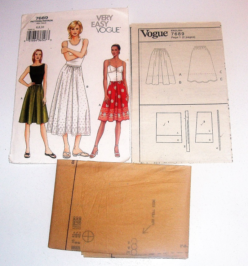 Vogue 7689 Misses’/MP Skirt & Slip Sewing Pattern (2003) Sz 6-10 Cut To Sz 6
