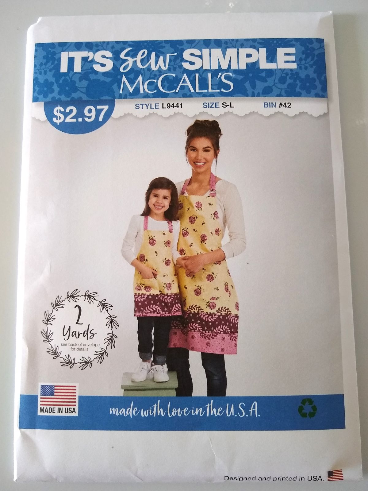 McCall’s L9441 Mom & Daughter Apron Sewing Pattern S–L