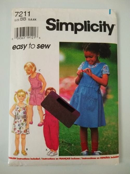 Simplicity 7211 Girls’ Romper, Dress & Top Sewing Pattern (Sizes 5–6X, 1996)