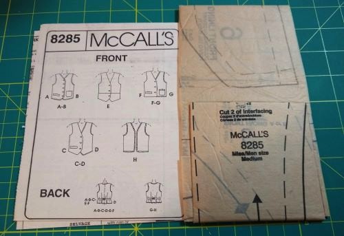 McCall’s 8285 Vintage 1996 Sewing Pattern Unisex Lined Vest Variations Sz Medium 