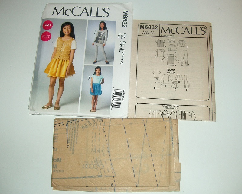 McCall's M6832 Sewing Pattern Girl's/Girl's Plus Cardigan Tops Skirts Leggings Sz 7-14