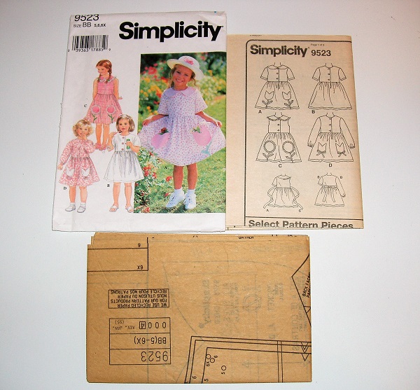 Simplicity 9523 Girl’s Dress Sewing Pattern Sizes 5–6X (1995)