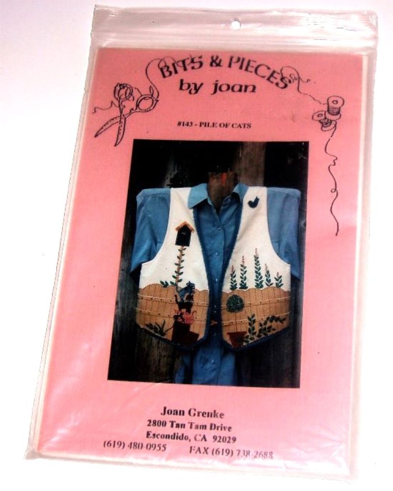 Bits & Pieces Pile Of Cats Applique Pattern #143 by Joan Grenke