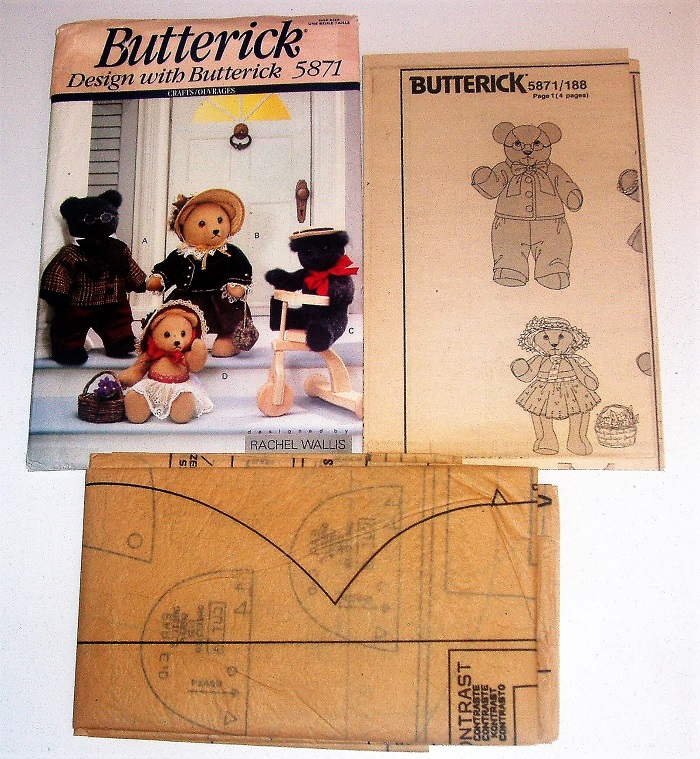 Butterick Pattern 5871 - Teddy Bear Clothes and Accessories 11" & 15" Tall