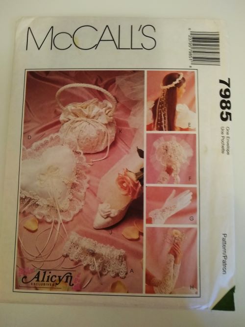 McCall’s 7985 Sewing Pattern Bridal Accessories One Size
