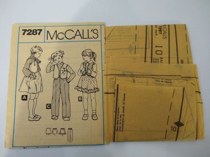 McCall’s 7287 Child’s Vest, Skirt & Pants Sewing Pattern (1980) – Size 6