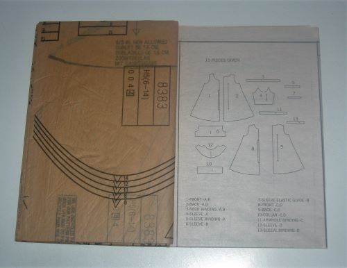 Simplicity D0668 Misses Knit Trapeze Dress (Sizes 6–14 and 14-22)