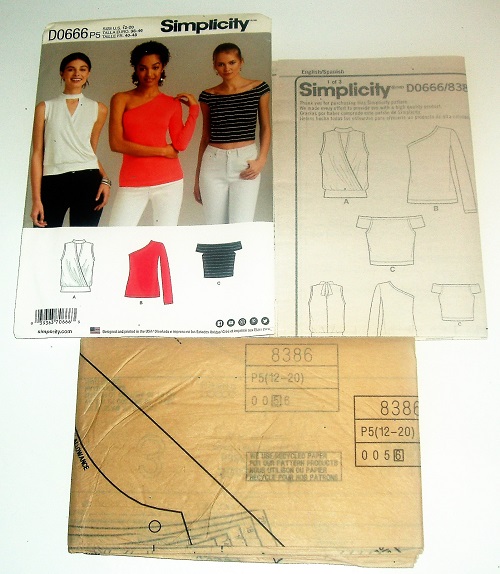 Simplicity D0666 Misses Knit Tops Sewing Pattern – Sizes 4–12 (2017)