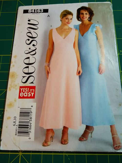 Butterick B4163 Misses Sleeveless Dress Sewing Pattern Sizes 6-10