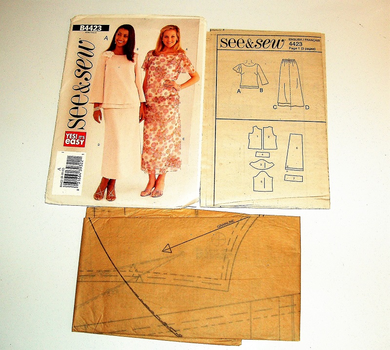 Butterick B4423 See & Sew Sewing Pattern Misses/MP Top & Skirt Sz 8-12