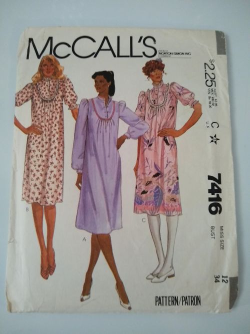 McCall’s 7416 Misses Pullover Dress Sewing Pattern (1981) – Size 12