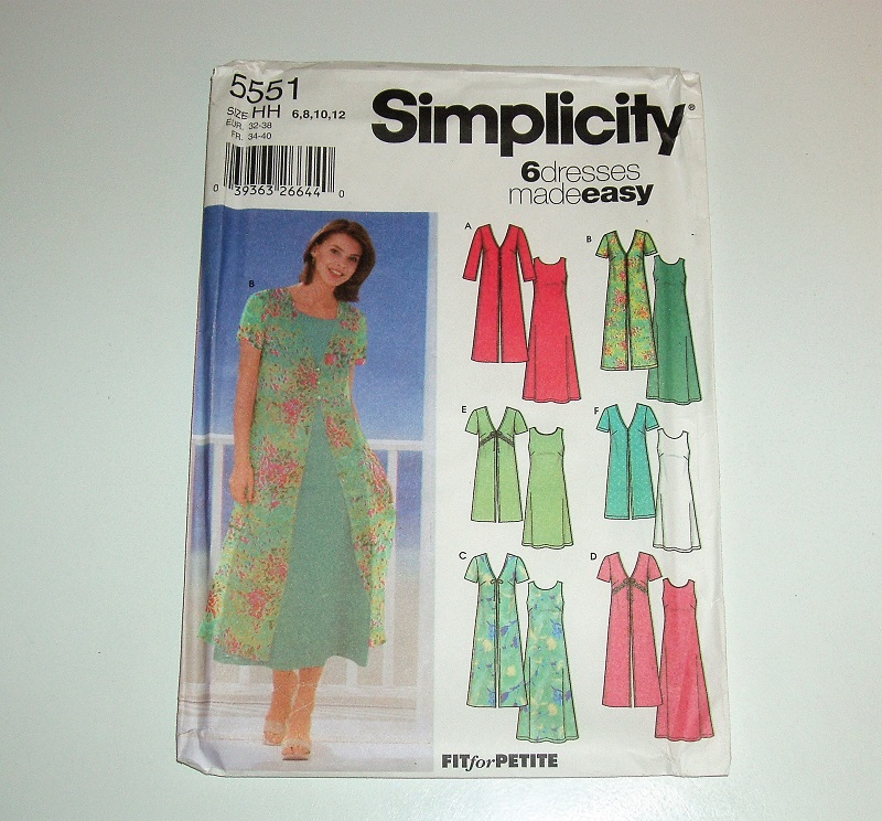 Simplicity 5551 Misses/Petite Dress & Duster Sewing Pattern (Sizes 6–12)
