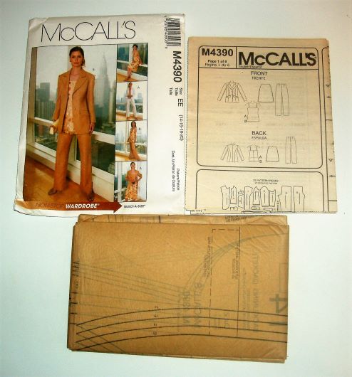 McCall’s M4390 Misses/Misses Petite Wardrobe Sewing Pattern Sizes 14–20 2004
