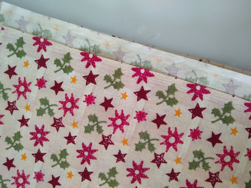 Vintage 1990s Holiday Cotton Fabric – 2 Yards + 33" x 45" – Green Holly, Burgundy & Red Stars on Beige