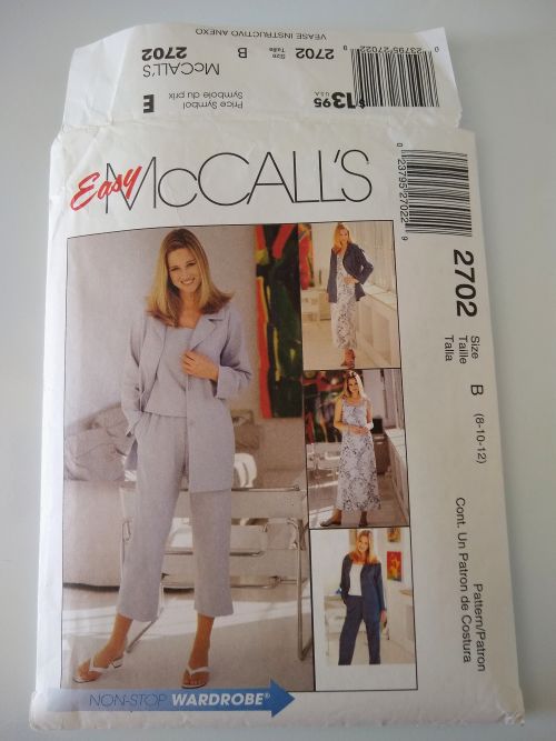 Easy McCall’s 2702 Sewing Pattern Misses/MP Wardrobe Sizes 8–12