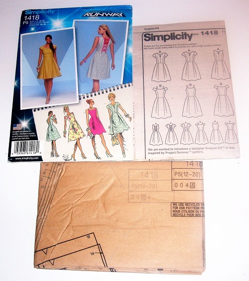 Simplicity 1418 Project Runway Misses Dress Sewing Pattern – Sizes 12–20