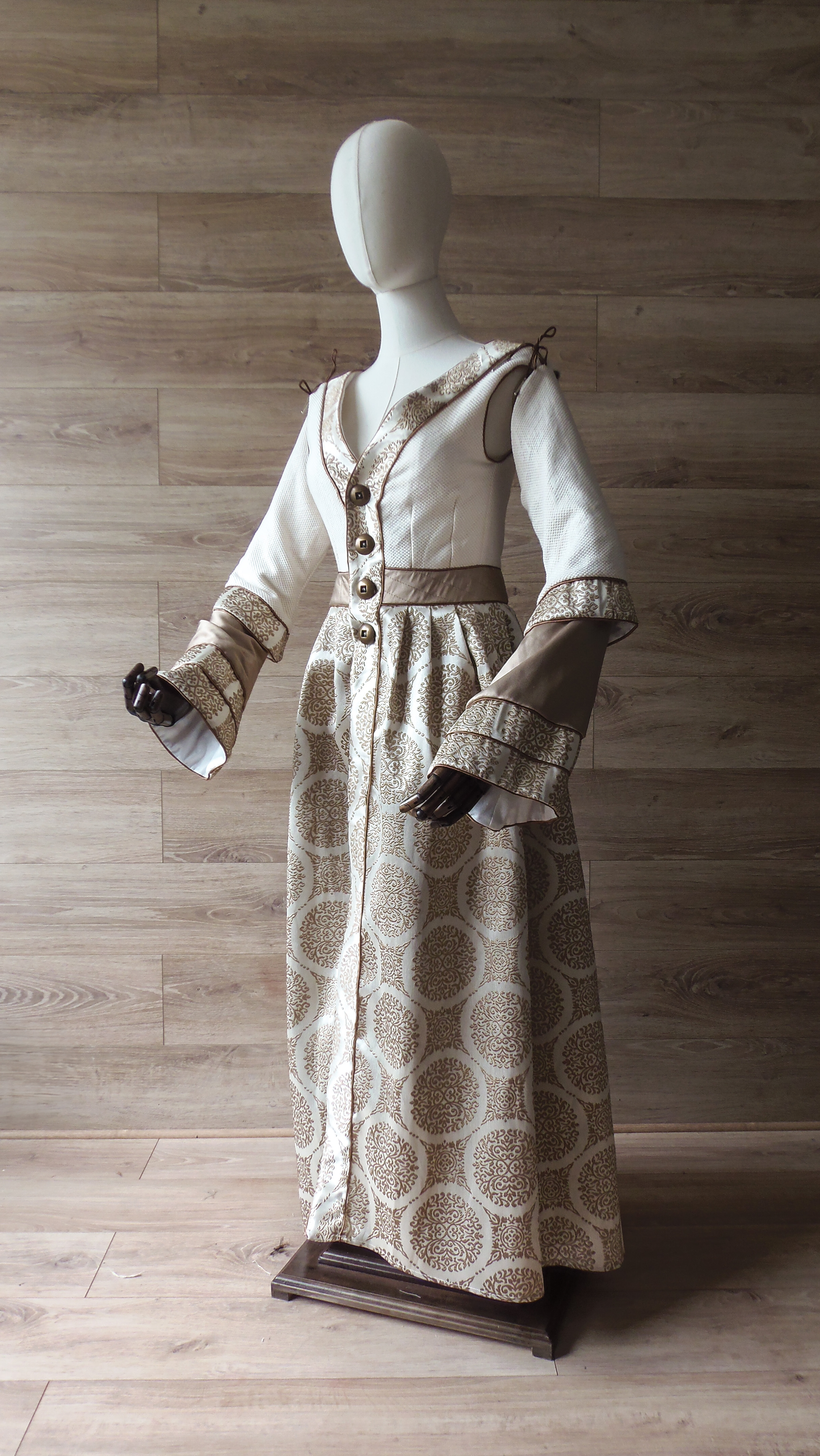 Robe Ambroise