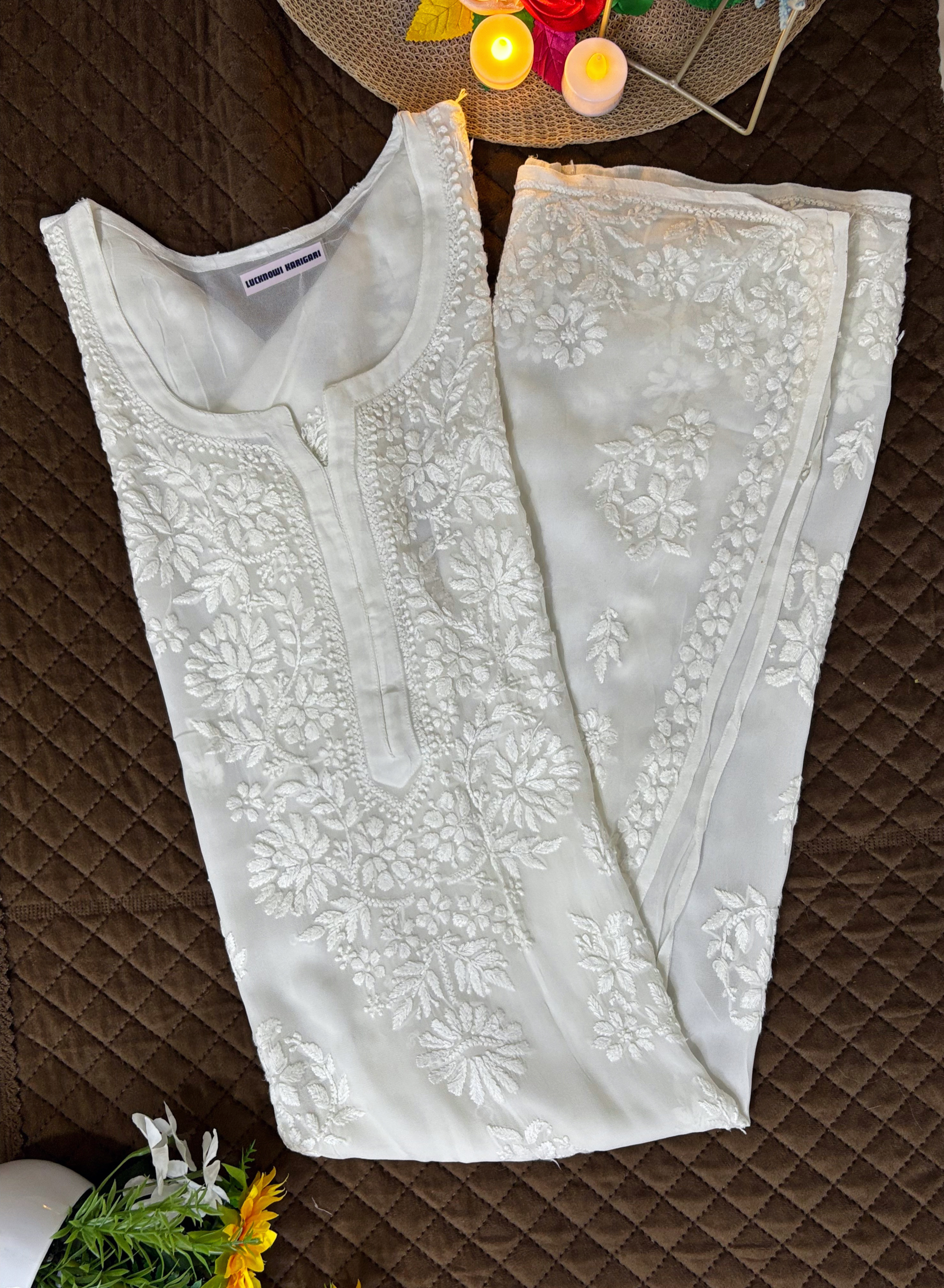 XXL-Mehek Viscose White Kurti with Inner