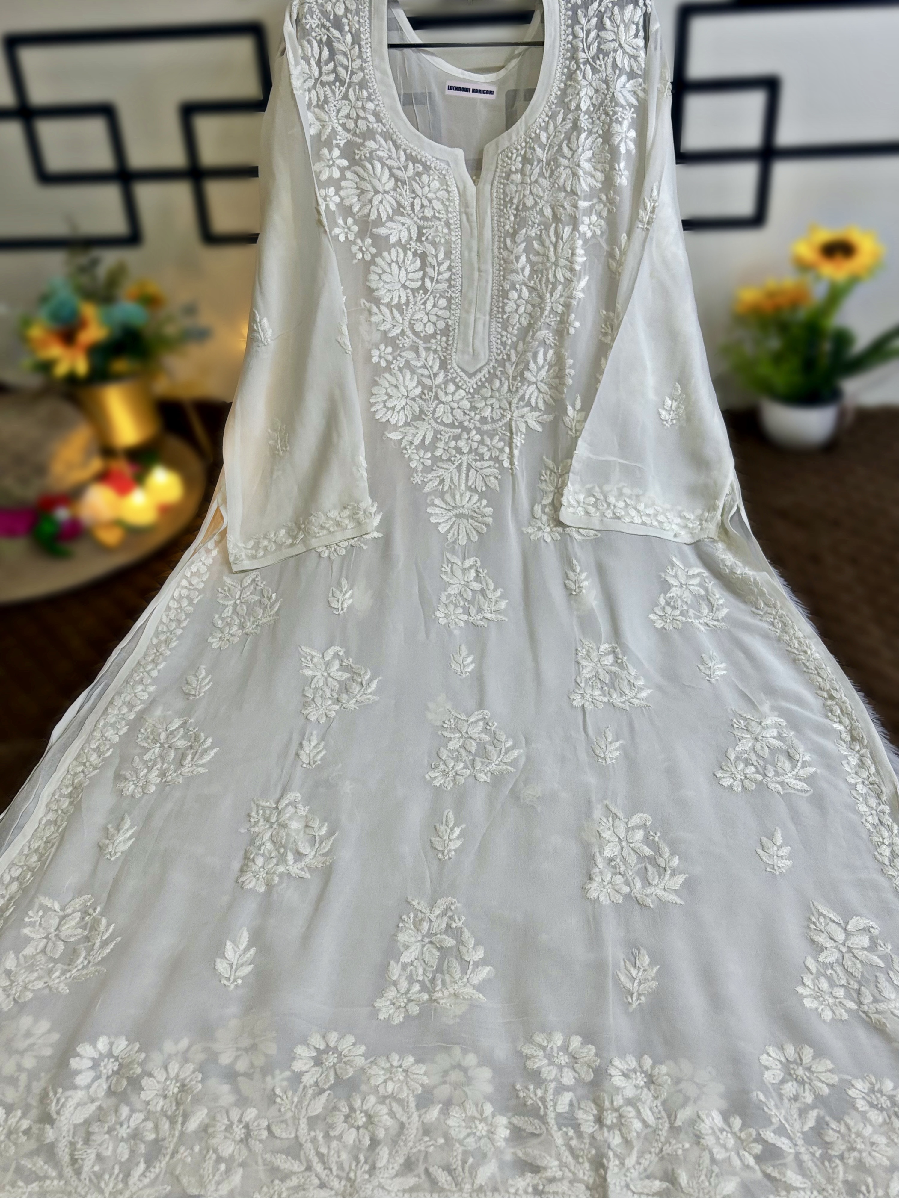 XXL-Mehek Viscose  White Kurti with Inner