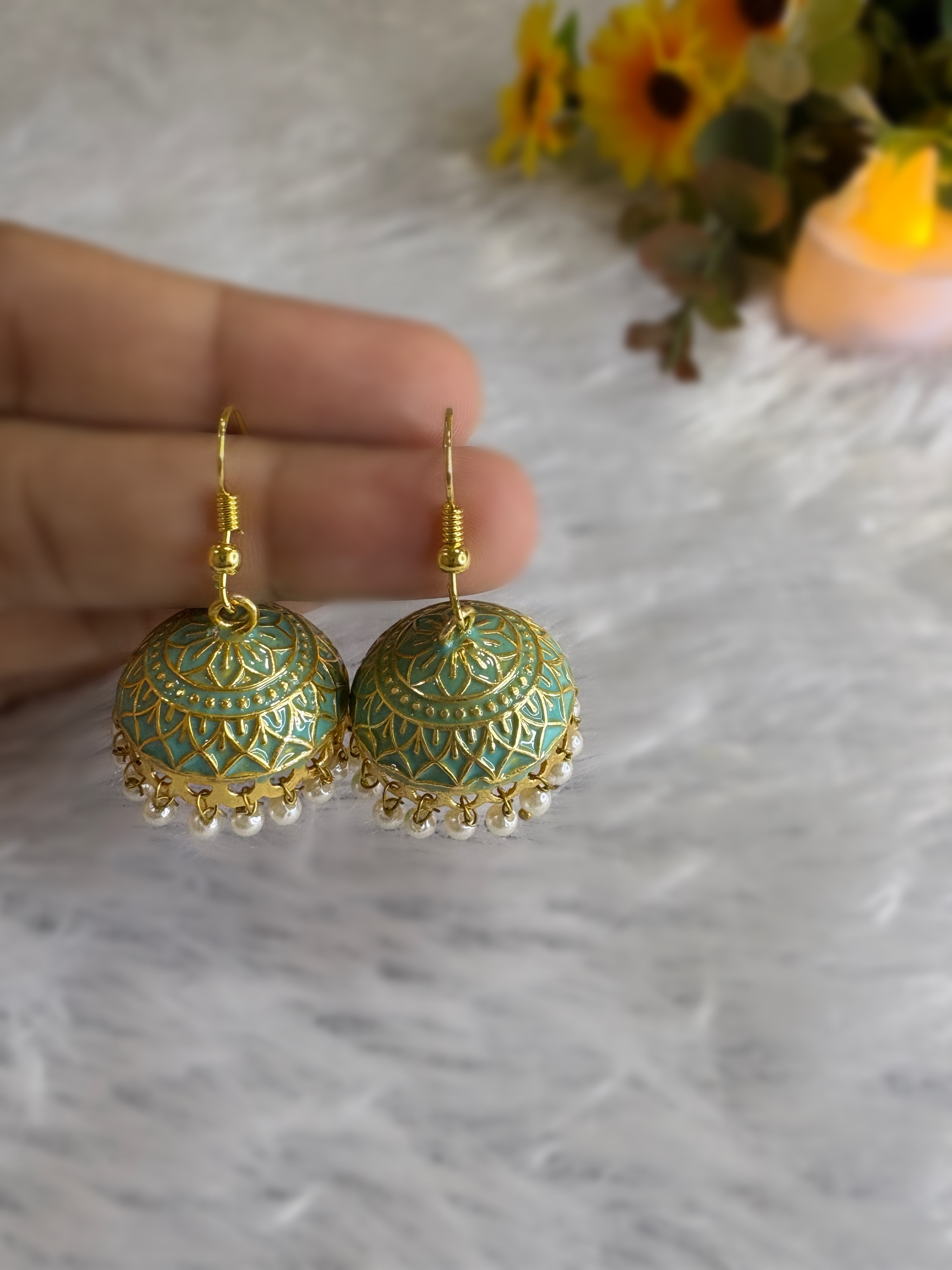 Noor-e-Rang Jhumka Earrings