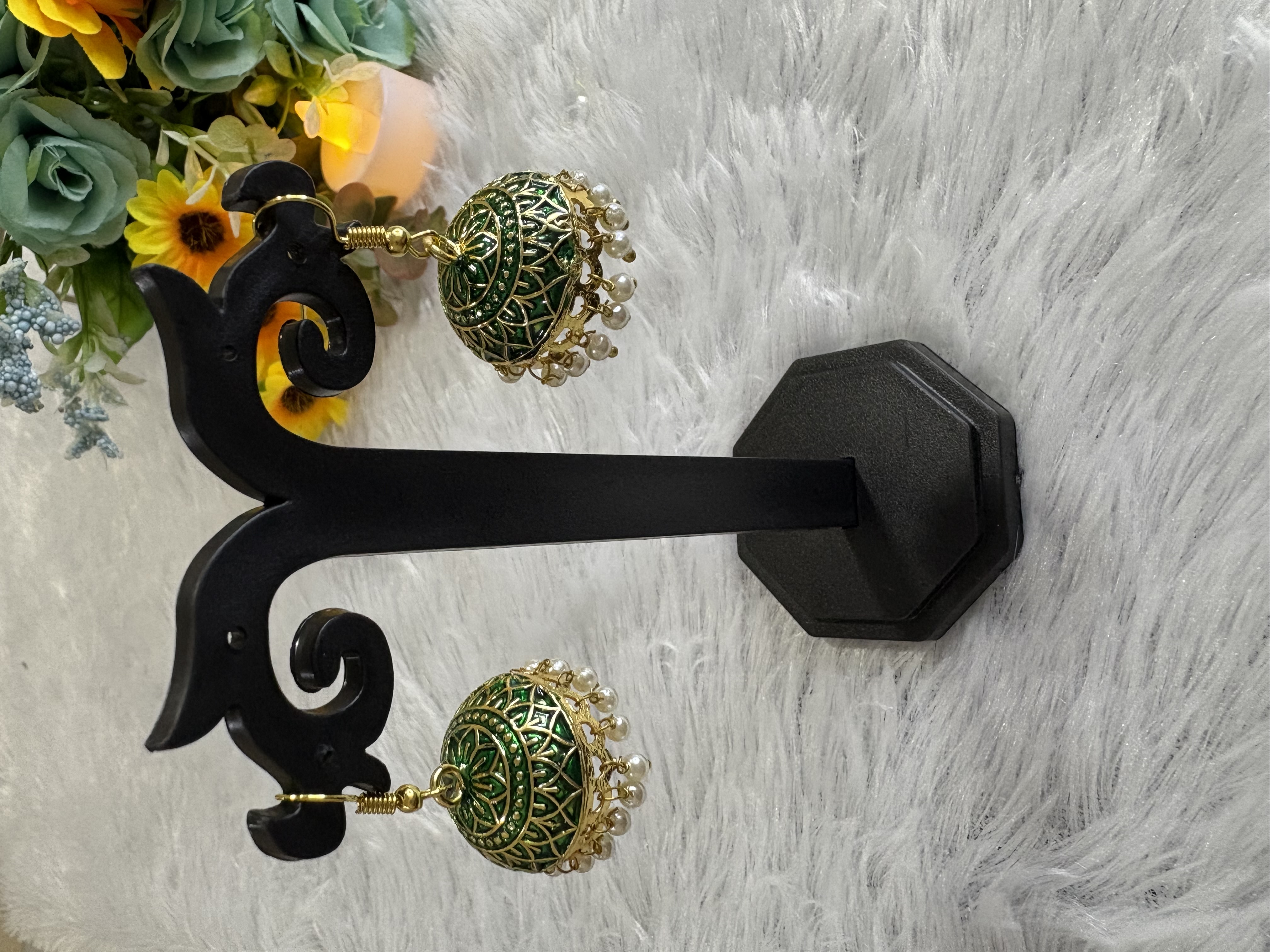 Noor-e-Rang Jhumka Earrings