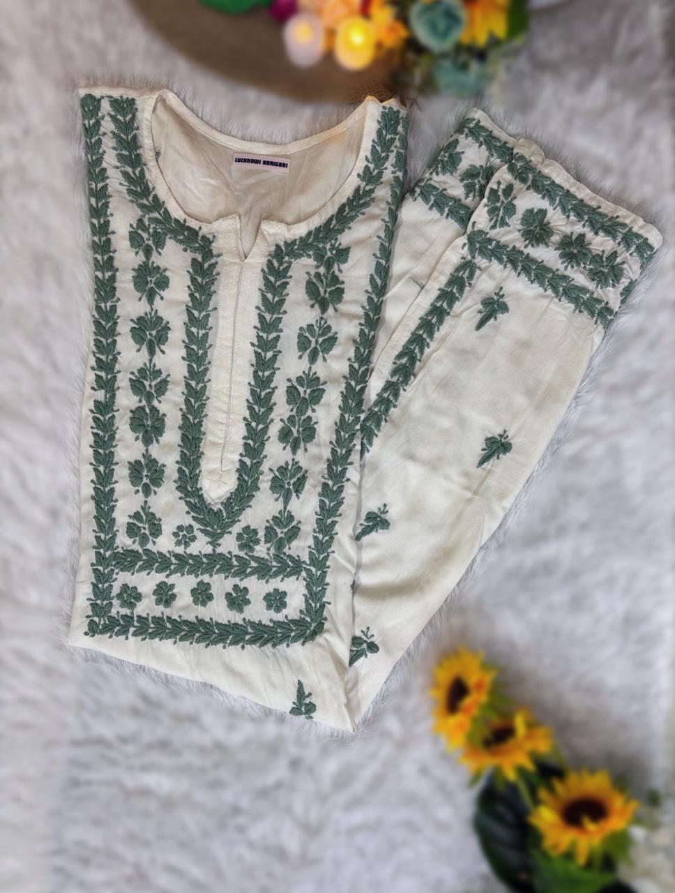 Heer Rayon-Off White Kurti